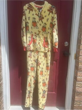 Disney Yellow Fleece Tigger Pumpkin Print Onesie size XS